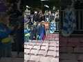Araujo crosses half of the field to give jersey