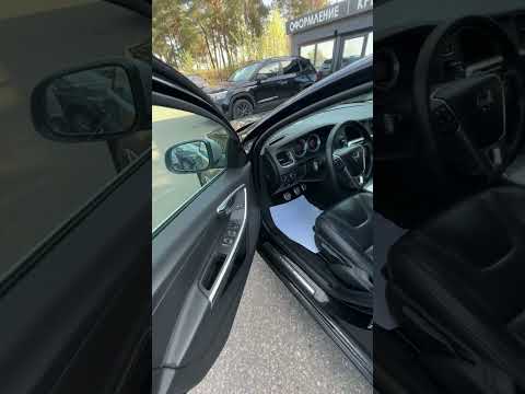 фото volvo v60 i 0