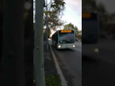 Autobuzul MBC E4 #4857 pe linia 112 tranzitând Bd Aerogării