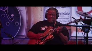 Steve Azar -Wake Me From the Dead (Video Vignette from &quot;Something in the Water&quot;)