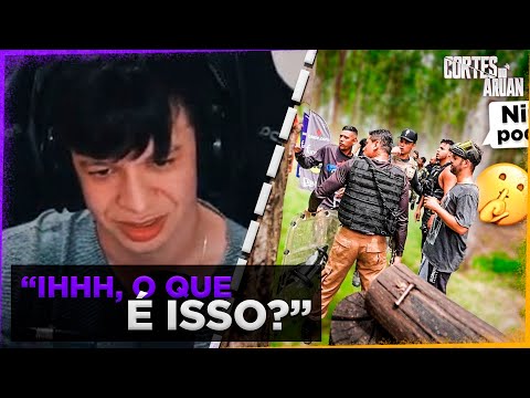 ARUAN REAGE A ESPIONANDO A ESTRATÉGIA DOS MEUS AMIGOS NO HUNTERS WAR !! 😂 - Cortes do Aruan