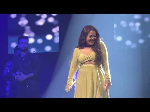 Neha Kakkar Live in Washington DC at MGM Mall - Raataan Lambiyan Song