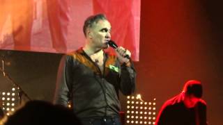 MORRISSEY - ONE OF OUR OWN - LIVE PARIS @ LE GRAND REX 27/10/2014