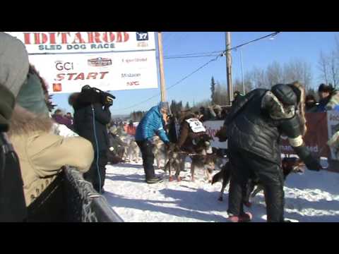 Peter Reuter #53 and the Barkeater Race Team launch at the Iditarod, 03/06/17