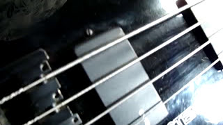 Video thumbnail for Steinberger XP2 Bass Guitar USA Detailed Ebay Video by IplayMusic2