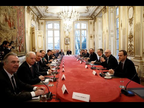 French unions to stage new strikes and protests on January over pension reform