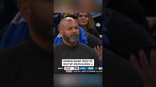 Download lagu Niang tried to help up Suggs 😂 mp3 Download lagu Niang tried to help up Suggs 😂 mp3