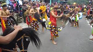 Download lagu 7-7-17 Kuda Lumping/Embeg - Sari Budaya Wanasari Argasoka Banjarnegara [Kesenian] mp3