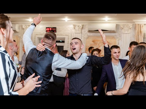 Formatia Kristal. Muzica de petrecere si muzica populara cu formatia Kristal Cernauti