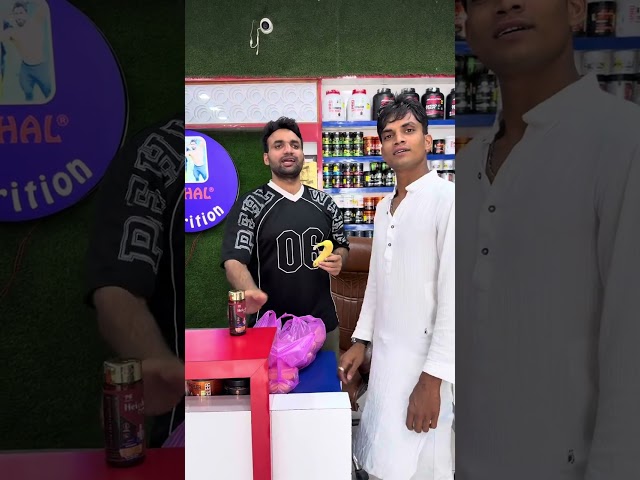 kon kon dukhi hai apni height se