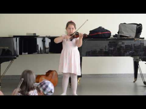 piesa numarul 15, clasa de muzica grupa Albinutelor Muzicale