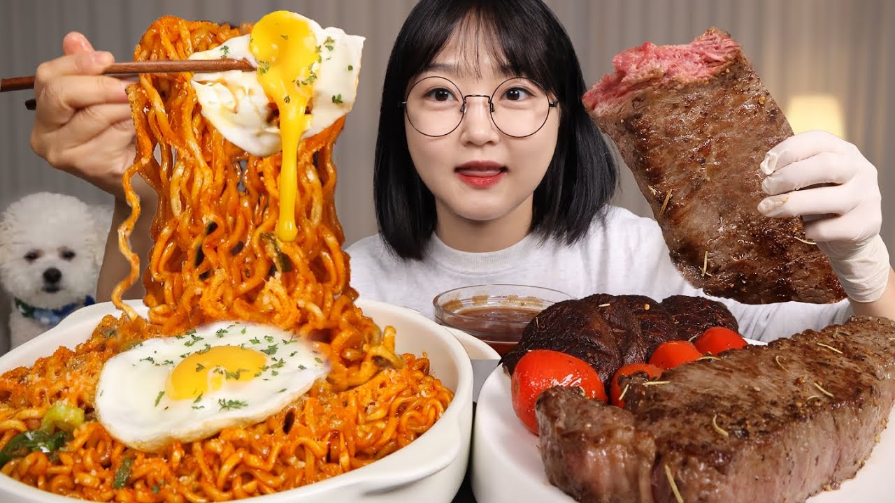잡고 뜯어먹는 채끝스테이크와 버터불닭볶음면 먹방🥩🔥Beef Steak & Buldak Fire Noodles Mukbang ASMR