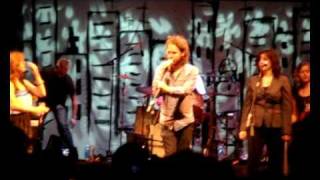 Broken Social Scene - Bandwitch [Toronto 11 July 2009]
