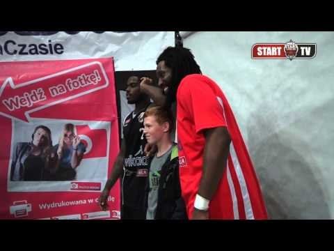 Pożegnanie koszykarzy Wikany Start z kibicami