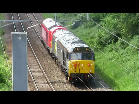 UK: Newly reliveried Class 50 50008 passes Reading West on Eastleigh-Didcot-Eastleigh test workings