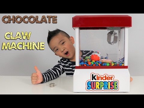 Chocolate Candy CLAW MACHINE Fun With Kinder Surprise Egg Peppa Pig Cookie Chupa Chups M&M's Ckn Toy