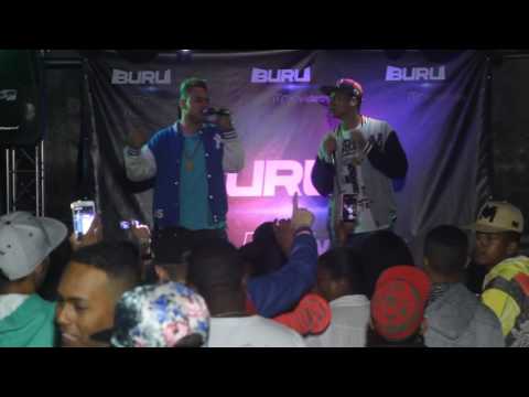 Mc's Felipe e Denis Ao Vivo (Buru Pró Vídeos)Acaiaca Mg