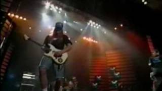 Ugly Kid Joe - Everything About You [Live MTV Movie Awards 1992]