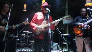 Lucille  -  Steve Groves with Cross+roads Live