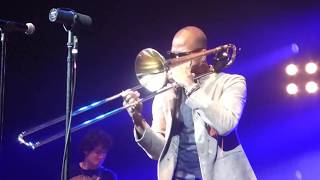 Trombone Shorty & Orleans Avenue - Backatown (Houston 09.19.17) HD