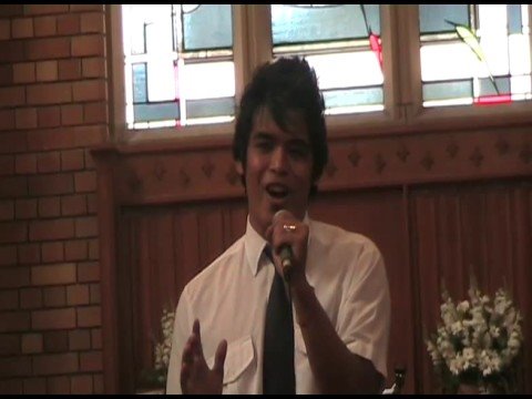 Barker College - Sean Moore Sings Grateful in Chapel