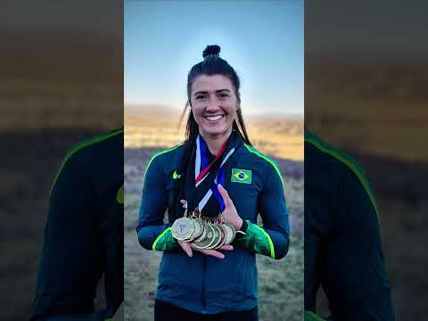 Nicole Silveira, Skeleton