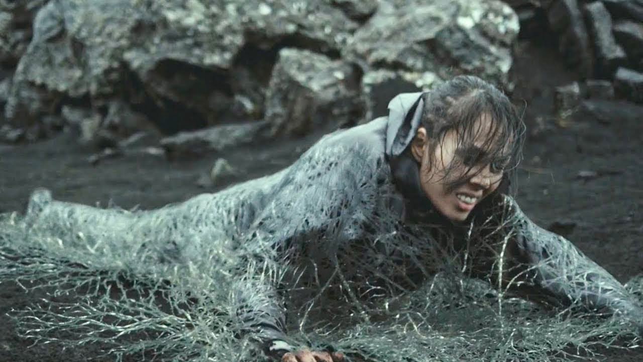 NO FUTURO  CRIMINOSOS SERÃO BANIDOS PRA SEMPRE em pântanos  repletos de criaturas aterrorizantes