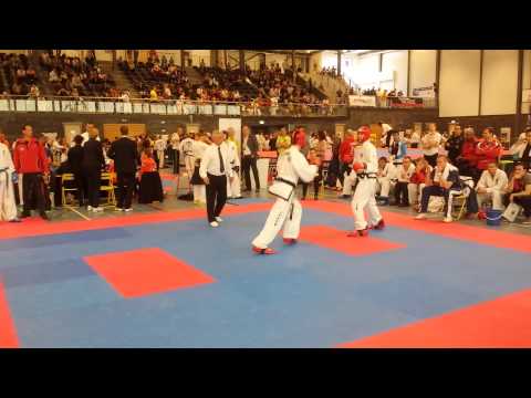 Adam Swain vs Mike Bloks (NLD), round 2/2. Men's -70kg Sparring Holland Cup 2014