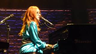 Tori Amos - &quot;Parasol&quot; - Live @ Beacon Theatre, NYC - 8/12/2014
