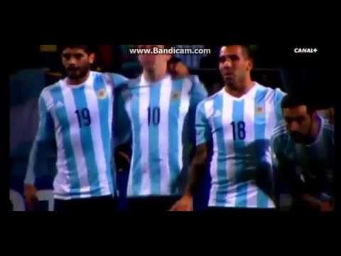 Messi sufre los penales frente a Colombia