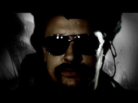 Żeliwna Pięść zakpił sobie z Wściekłego Węża