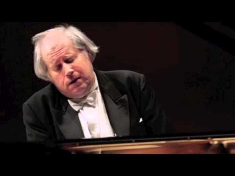 Grigory Sokolov plays Chopin Prelude No. 24 in D minor op. 28