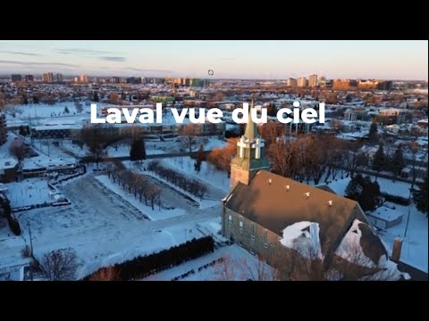 Laval enneigé vue d'en haut | Cinématographie aérienne apaisante
