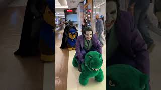 Download lagu CORRE BATMAN CORRE 🦇🤡 #batman #guason #joker #jonkler #coringa #doblaje #fandub #meme #humor mp3