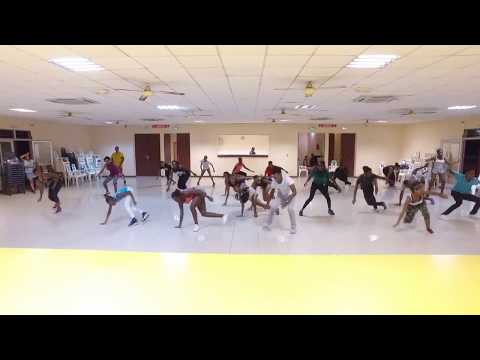 Swé Dance - Jek Unik feat Foxy Myller