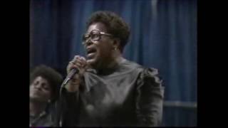 Shirley Caesar &amp; The Caesar Singers Live/ Blessed Assurance!