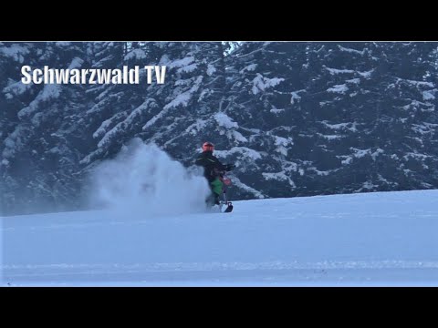 🚨🏍️ Motocross Action im Tiefschnee auf dem Hotzenwald ❄️ Mit Drohnenaufnahmen DJI Phantom 4 Pro