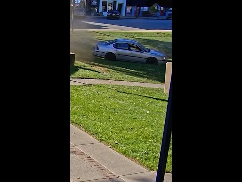 Woman arrested after drunk driving on courthouse lawn
