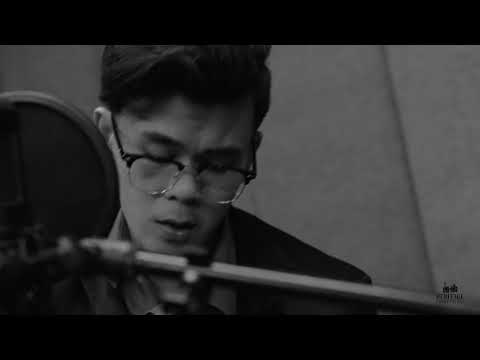 Photograph a cover by Jeff Escarda