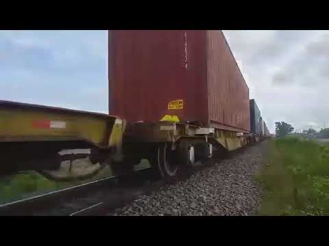 Container train