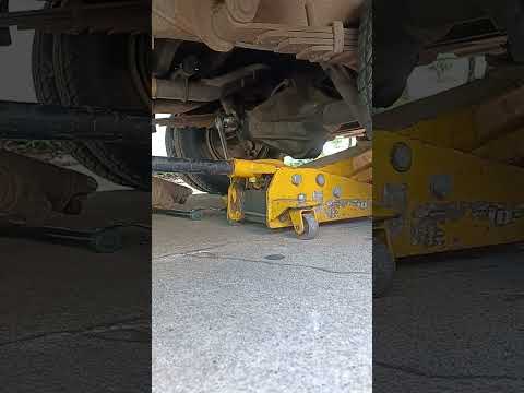Dana 70 Stubborn Pinion Nut Solved