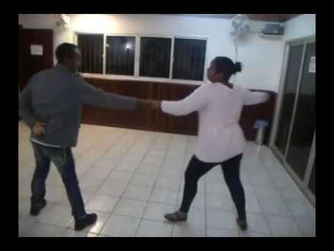 Academia Country Dance - Segunda - 23/05/2016 - Bolo Doido+Escondidinho - Douglas e Jana