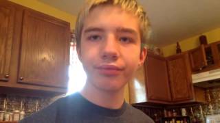 Kid eats Ghost Pepper ( bhut jolokia) BAD IDEA