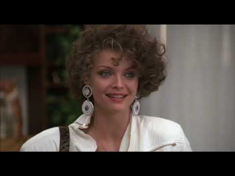 Married To The Mob (1988) - The Airport