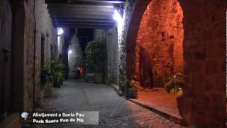 preview picture of video 'Pack Santa Pau de nit i volar en globus'