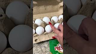 Comprinhas no mercadinho do condomínio