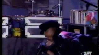 Mary J  Blige - Reminisce (Live) 1993