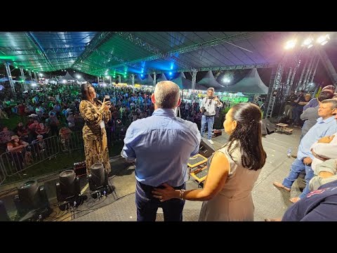 Abertura da festa de São Pedro do Ivaí tem homenagens a deputados e show sertanejo
