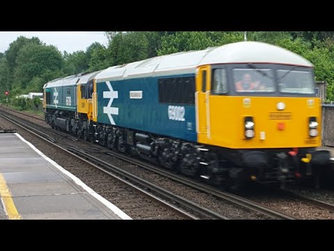 GBRF 69002 and 66789 passes shawford 10th july 2021