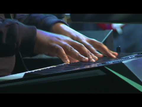 Una Ndavha feat Rofhiwa Manyaga Official Video